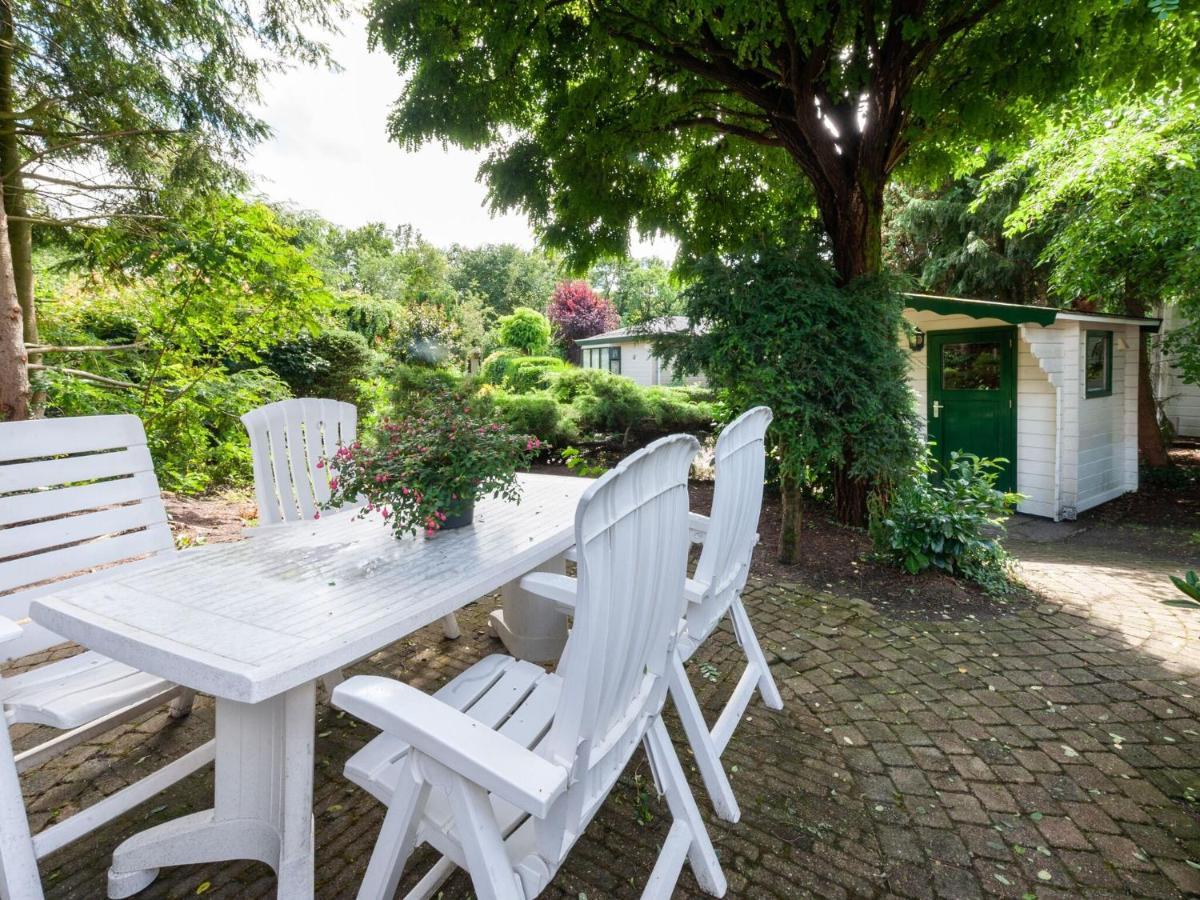 Tasteful Chalet Near Ommen For Family Stegeren Eksteriør bilde